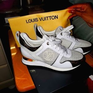 Louis Vuitton sneakers, size 9, brand new.